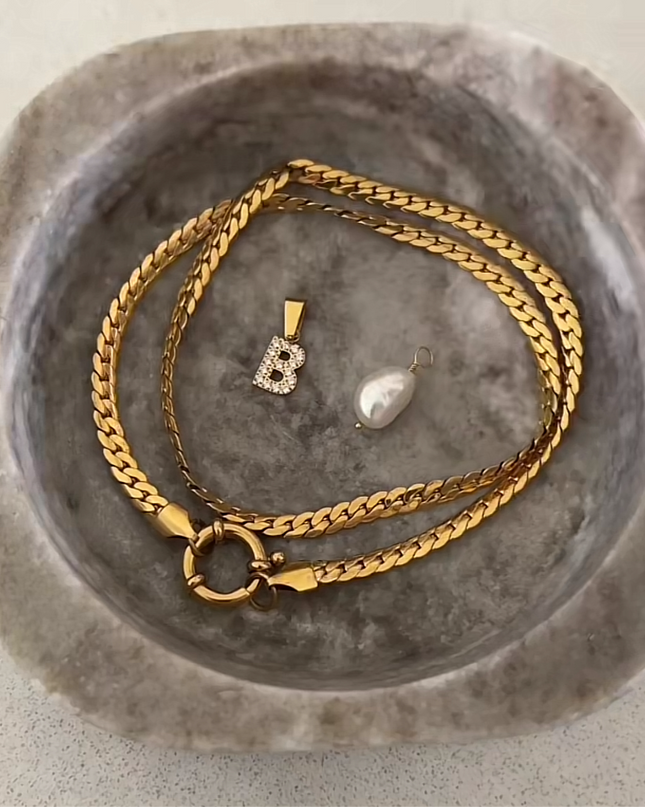 Camilla Pendant Chain