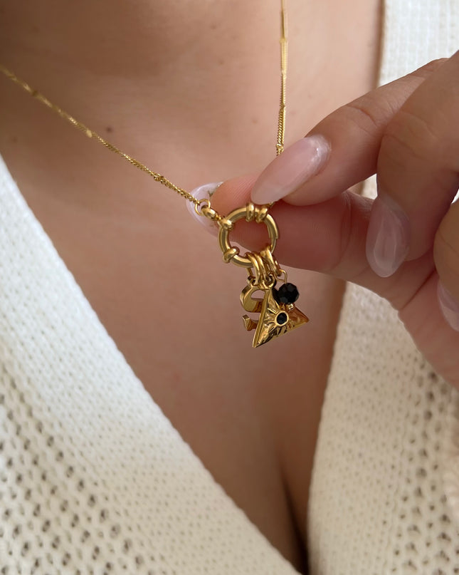 Rita Pendant Necklace