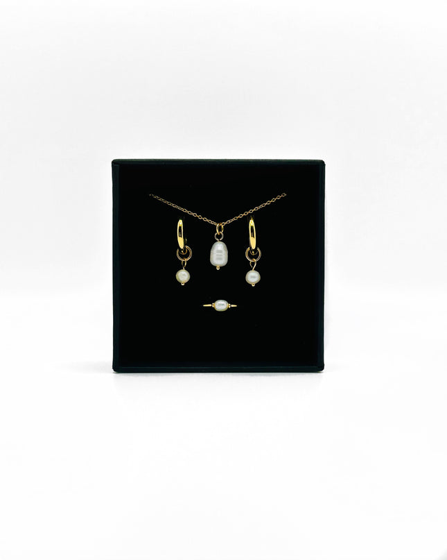 Pearl Jewelry Set
