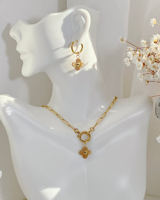 Clover Charm