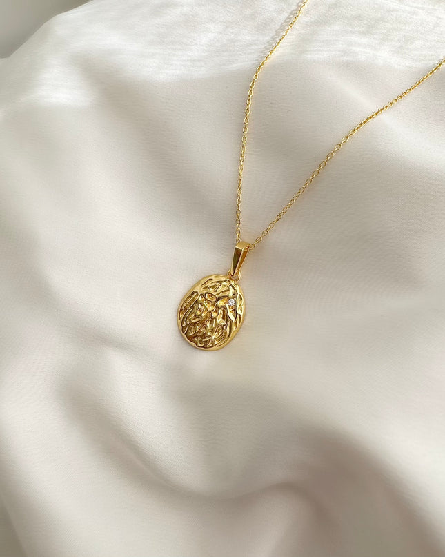 Rumi Pendant Necklace