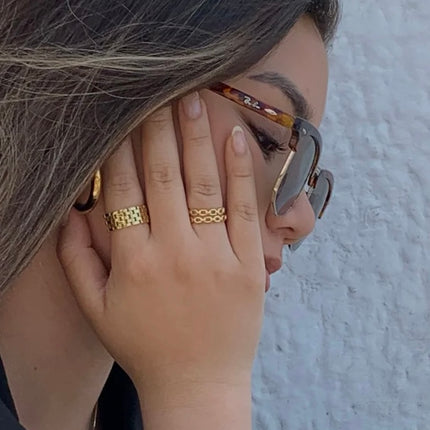Mia Chain Ring