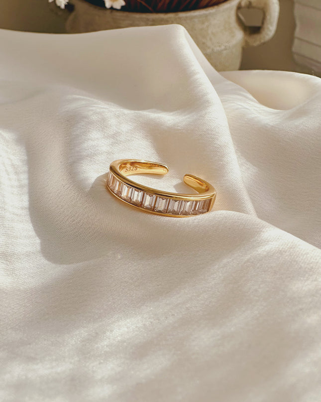 Ella Baguette Ring