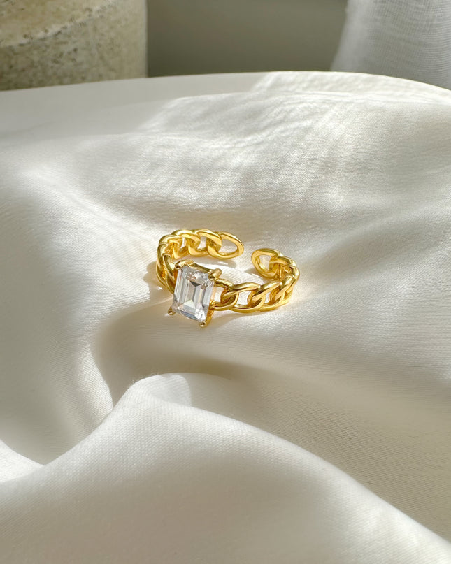 Crystal Chain Ring