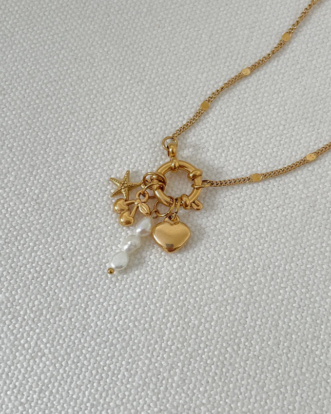 Rita Pendant Necklace