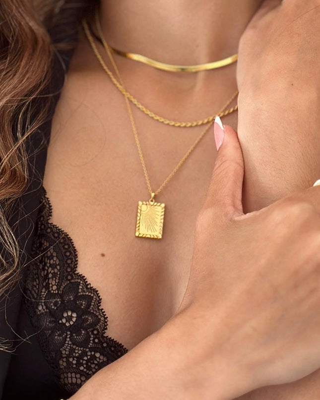 gold sun pendant necklace 